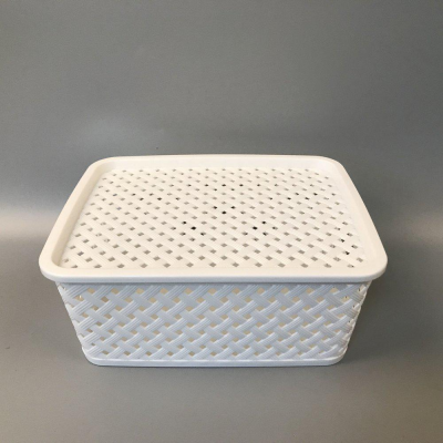 White Plastic Weave Baskets